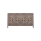 Mueble antiguo de cuatro puertas con chapa de pino y detalles tallados